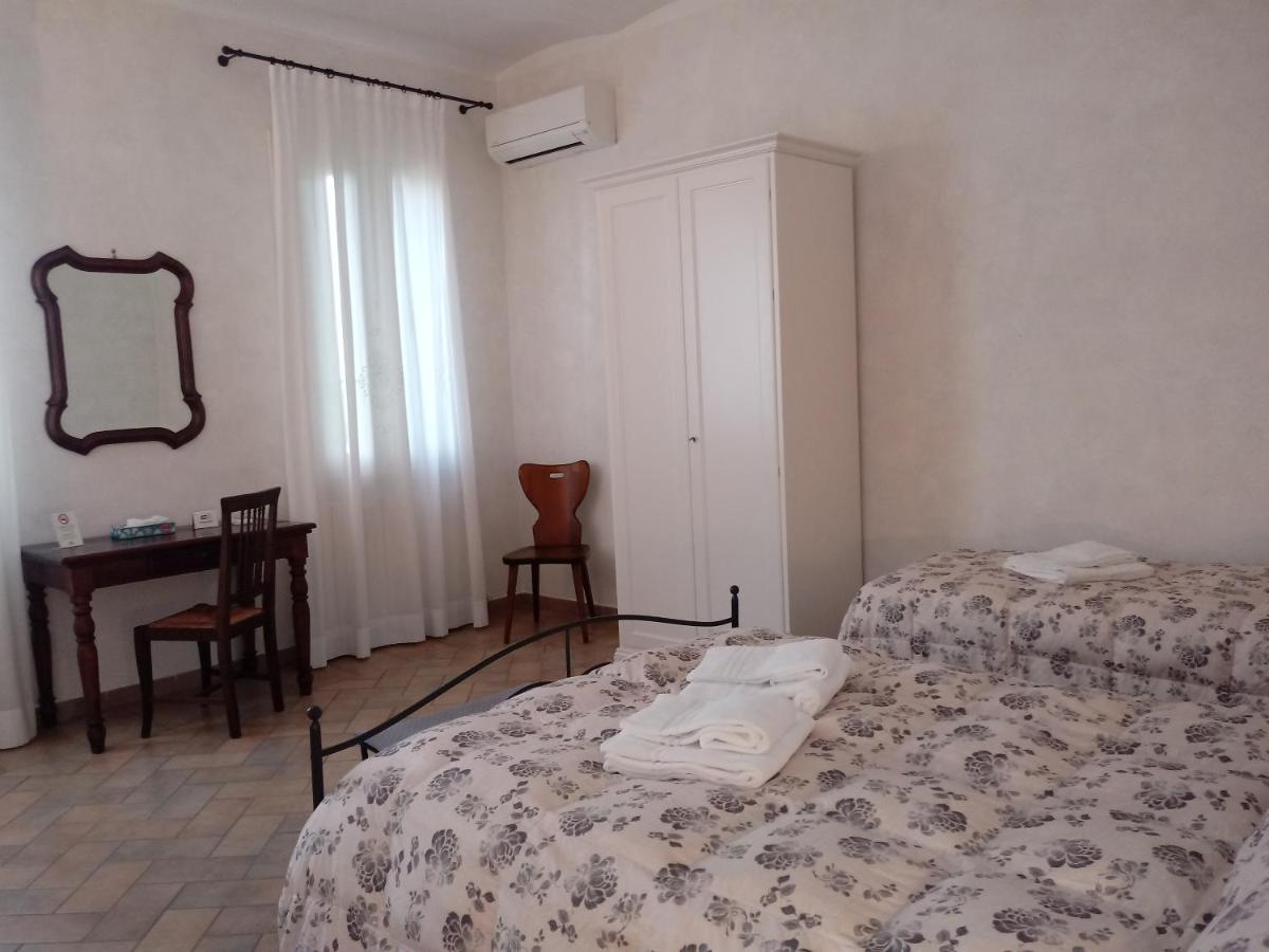 B&B Residence Il Ciliegio , Via Villa Superiore 93 Luzzara Suzzara Extérieur photo